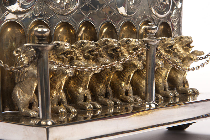 A magnificent example of 19th-century German 750 silver Hanukkah oil lamp, in great condition, missing the detachable shamash, as is often the case with Hanukkiot of that period.