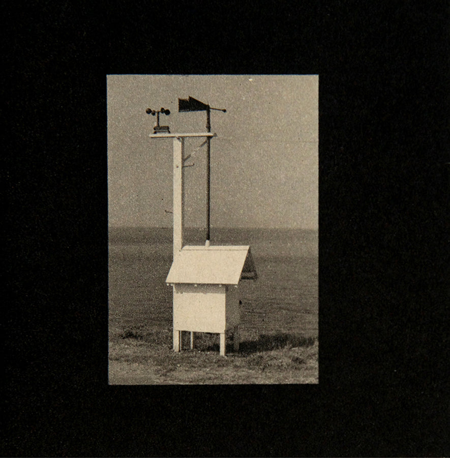 Graphic Shudan was an association of art directors, artists, and photographers established in 1953. They gave the present work away to existing and prospective clients.