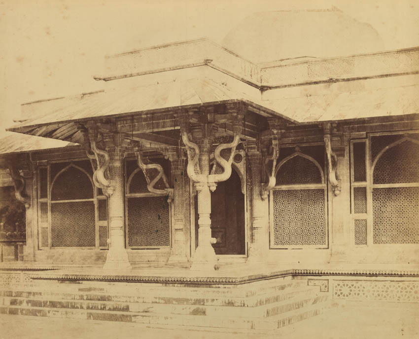 Murray recorded many famous buildings in and around Agra and produced a body of work documenting India's architecture that was unsurpassed in the 1800s