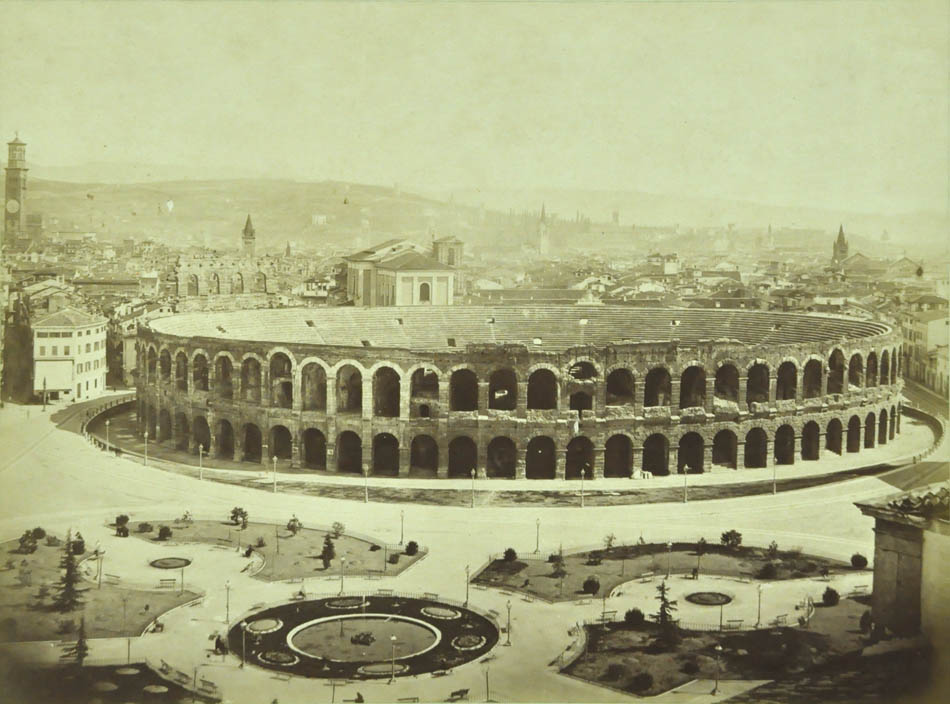 Arena.