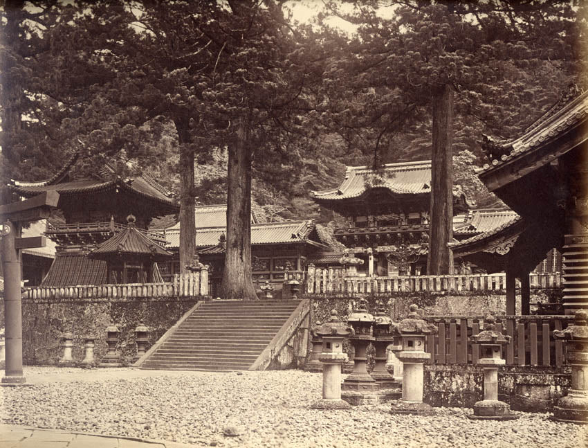 Gateway, Tosho-gu Shrine, Nikko.