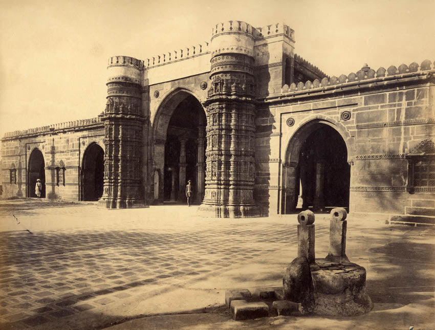Seth Hatti Singh's temple, Ahmedabad, Gujarat.