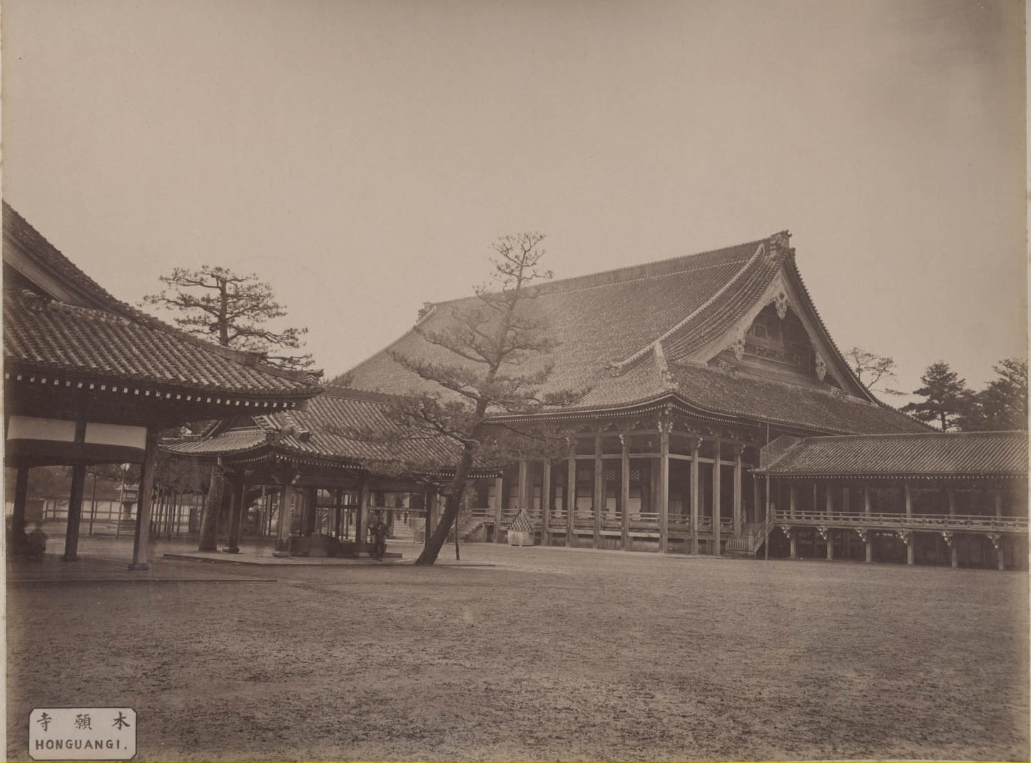 Hongwan-Ji Temple, Kyoto.
