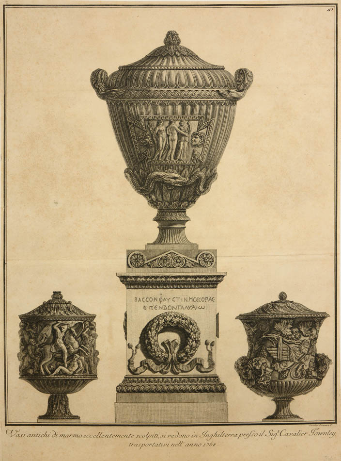 Vase.
