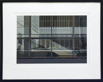 A major founder and force of the Photorealist movement, Estes is best known for his paintings of urban scenes in New York. 