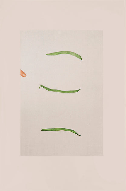 An exhibited copy of this highlight among 1970s conceptual artists' books. In the introduction, John Baldessari explains that Choosing Green Beans documents a game devised for two players.