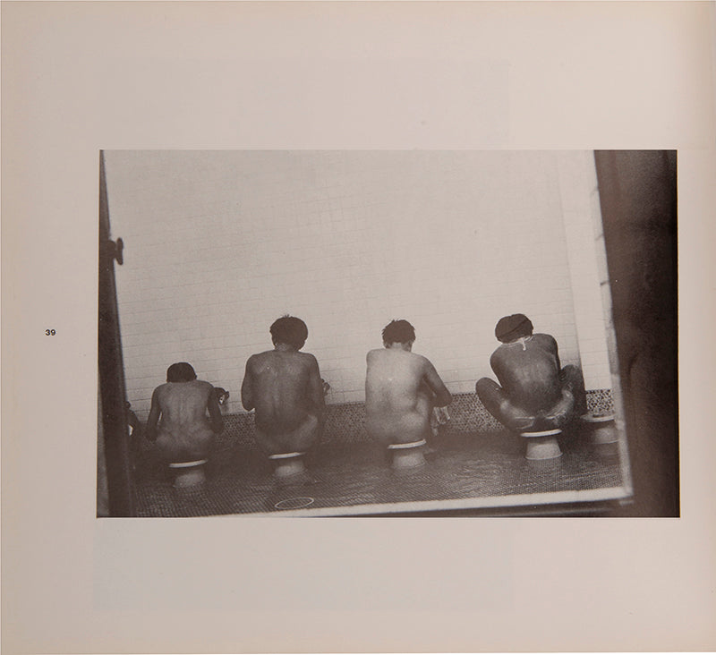 Soul and Soul is Suzuki Kiyoshi's first book. Both a homage to his childhood home, which was close to the Joban coal mine in Fukushima Prefecture, one of the major coal mines in Japan, and a meditation on time.