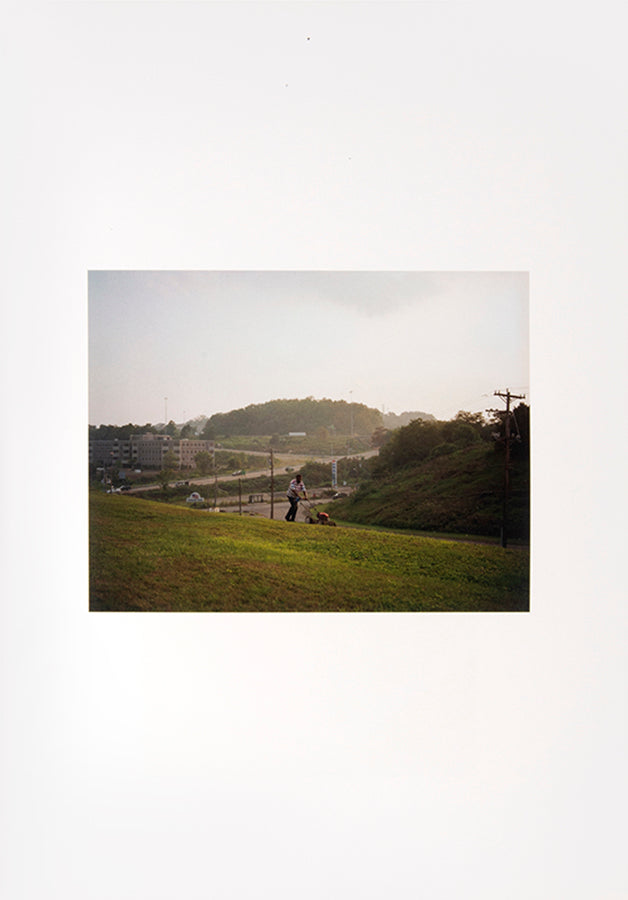Inspired by Chekhov's short stories, Paul Graham's A Shimmer of Possibility is one of the defining photography books of the early 21st century.