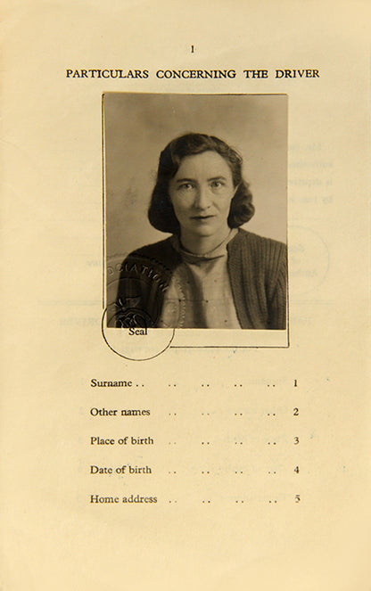 A wonderful group of artworks by the pioneering Oxford chemist Muriel Tomlinson that document her science education during the 1920s.