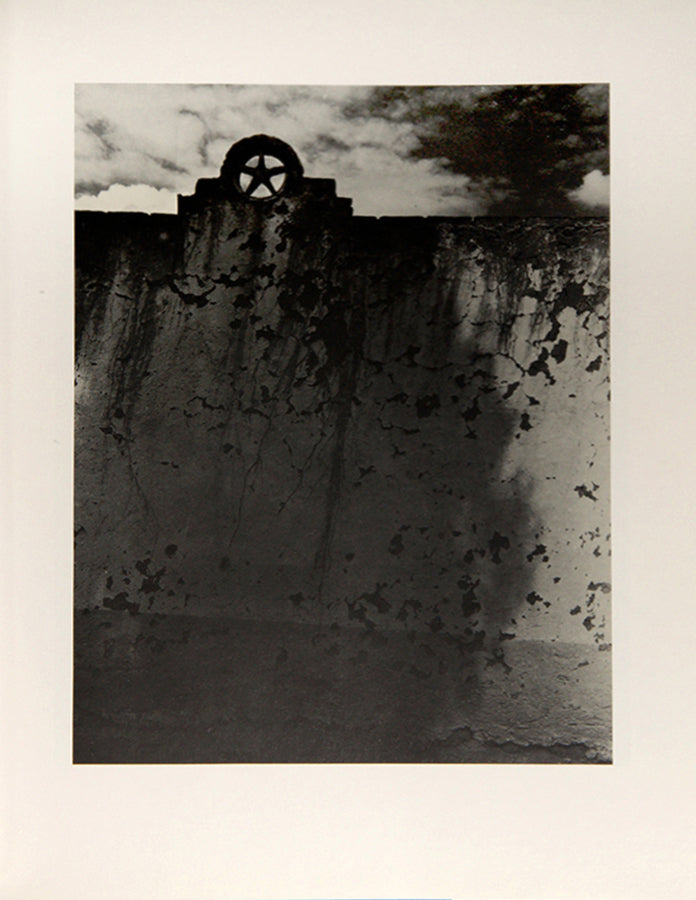The hardcover issue of this catalogue for Manuel Alvarez Bravo's exhibition at Pasadena Art Museum