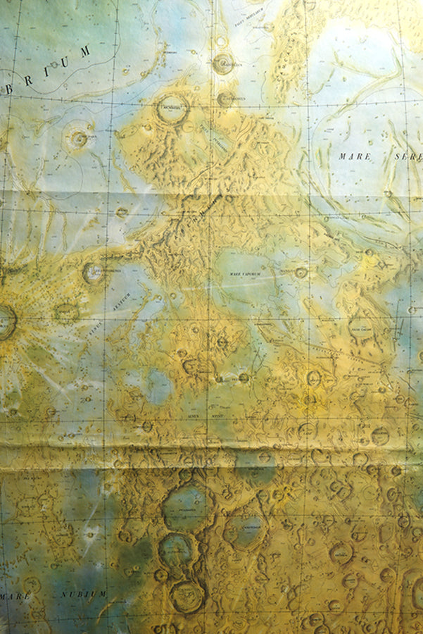 Mare Nectaris - Mare Imbrium. 1:2,500,000. Pictorial relief printing.
