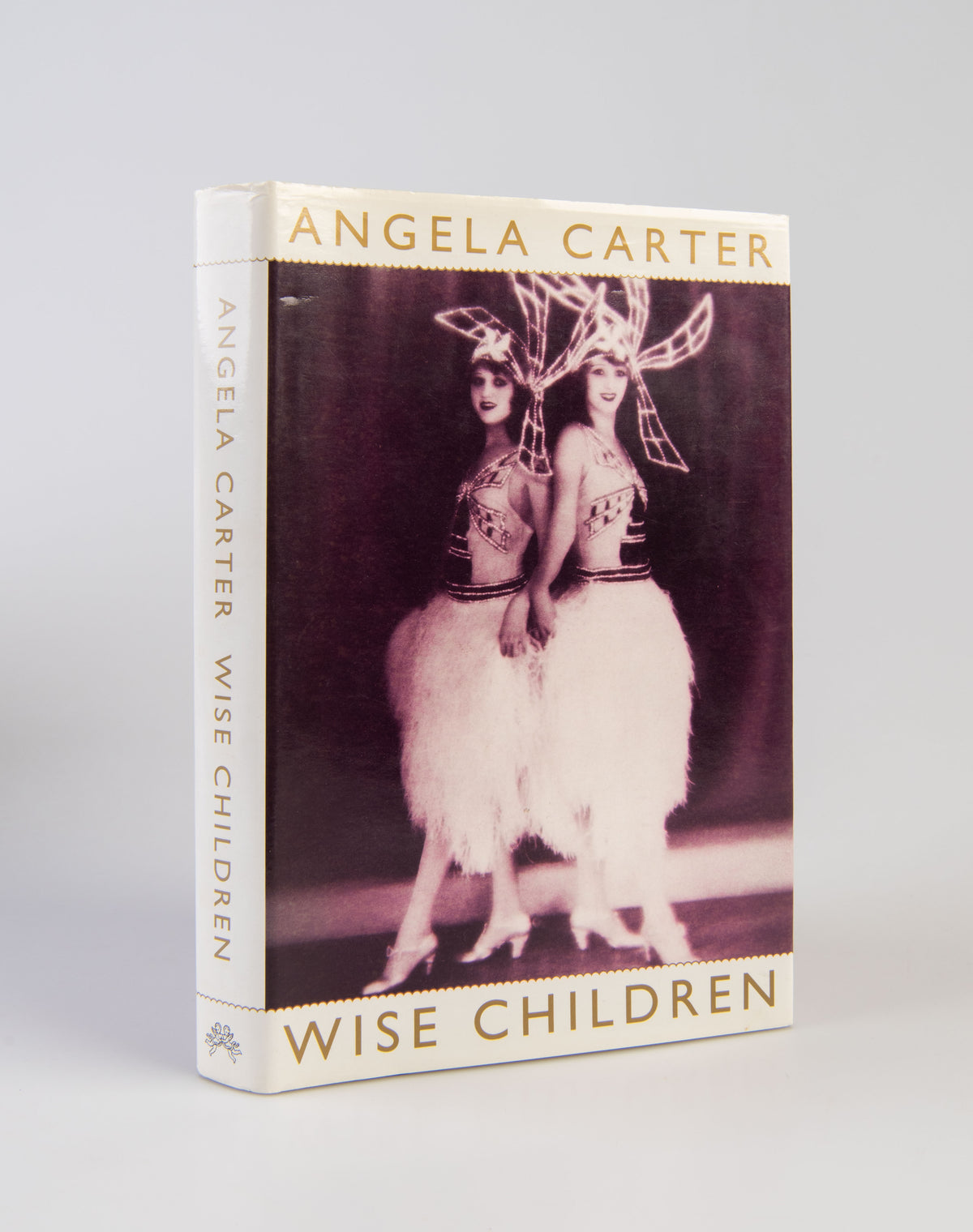 First edition of Wise Children by Angela Carter.