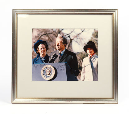 [Colour Photograph taken in the grounds of the White House, Washington DC