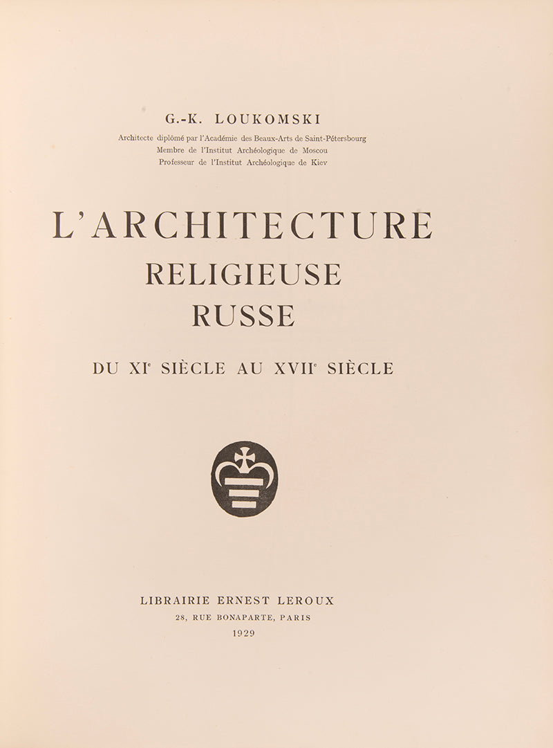 L'architecture religieuse Russe, 1st edition, by famous art historian Loukomski, bound in green cloth, with 144 black and white plates.