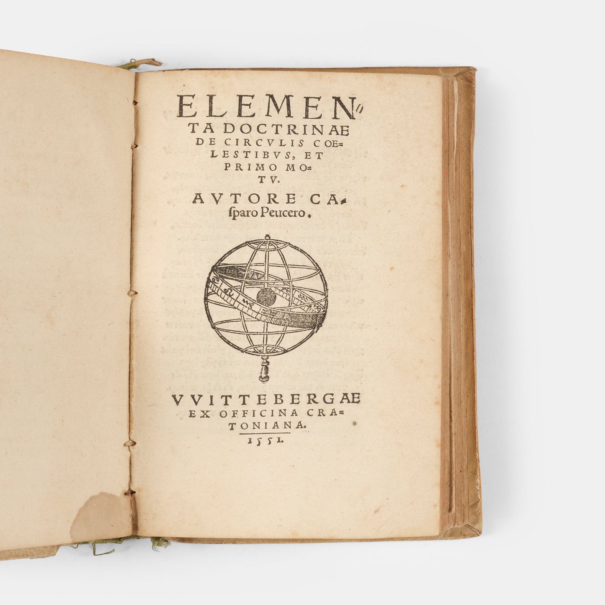 Sammelband containing the first editions of two significant astronomical textbooks, an influential 1556 edition of Sacrobosco's De Sphaera and Peucer's Elementa Doctrinae.