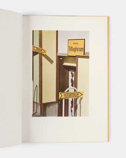 122 Farve fotografier. 122 Colour Photographs.
