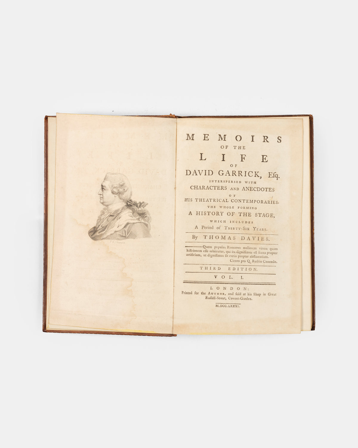 A third edition in two volumes containing an intimate look at the life of David Garrick (1717–1779), the seminal English actor, playwright, and theatre manager who revolutionised the London stage. 