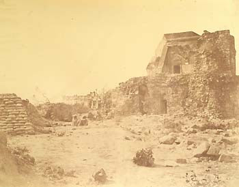 Murray recorded many famous buildings in and around Agra and produced a body of work documenting India's architecture that was  unsurpassed in the 1800s 