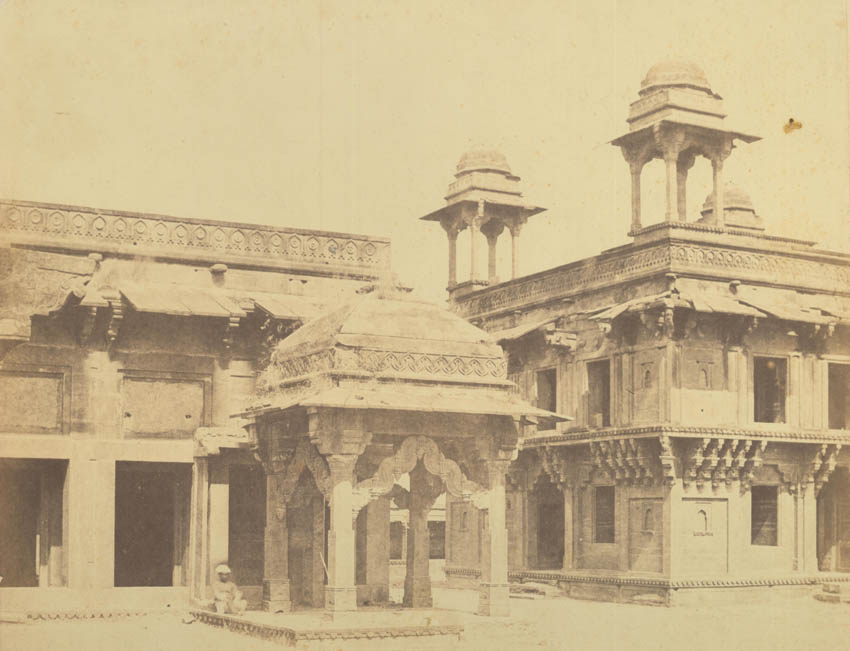 Murray recorded many famous buildings in and around Agra and produced a body of work documenting India's architecture that was  unsurpassed in the 1800s 