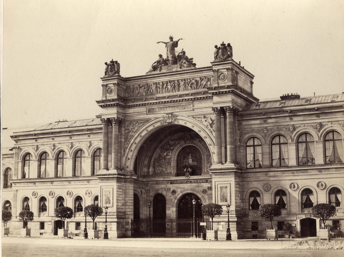 Palais de l'industrie, Paris].