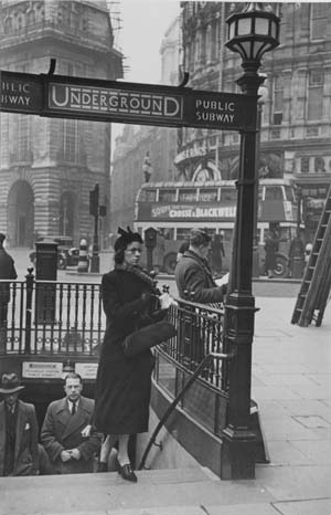 [Piccadilly Circus and Piccadilly Underground].