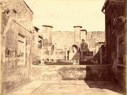 [House of Marcus Lucretius, Pompei].