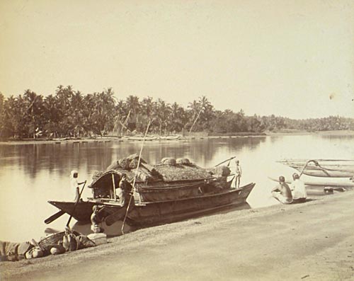 [Canoe on Lake Kandy].
