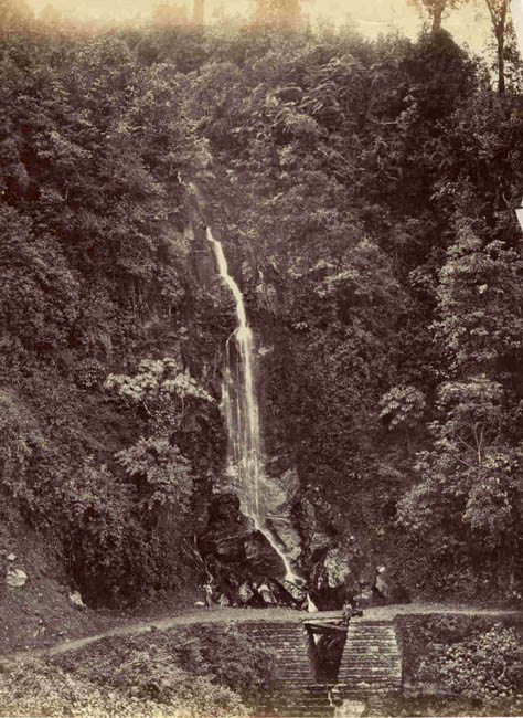 [Waterfall].
