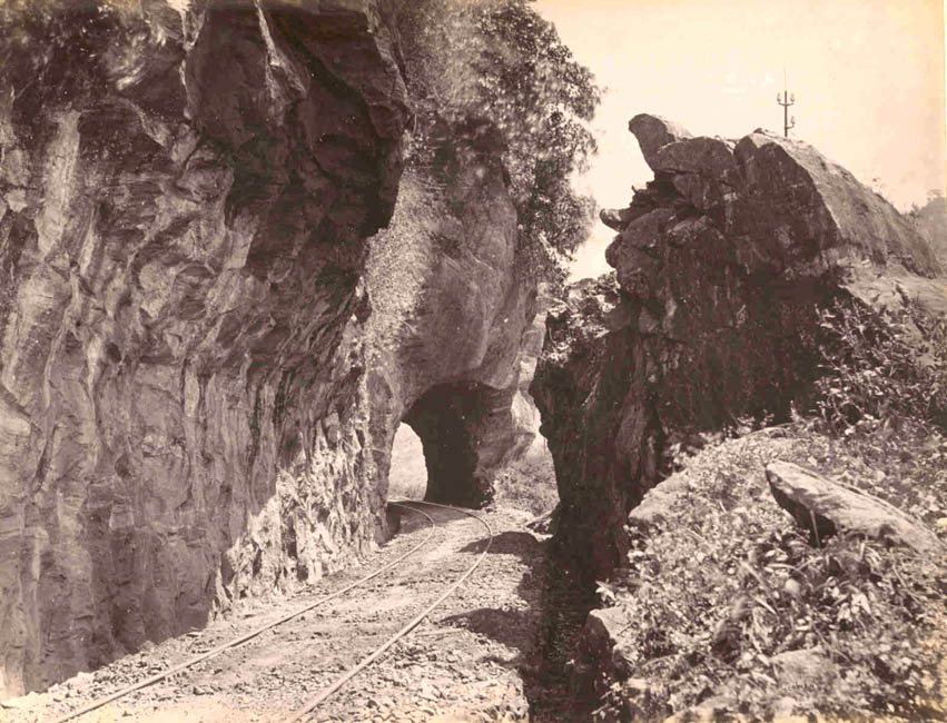 [Colombo to Kandy Railway].