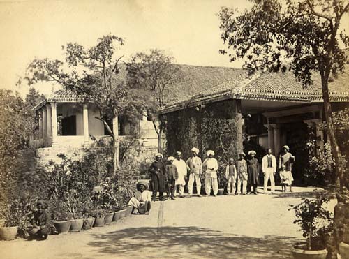 [Bungalow, Ceylon].