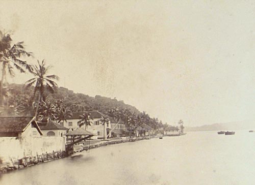 The Naval Yard