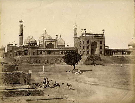 The Jama Masjid, seen from south-easterly direction, Delhi, Uttar Pradesh.
