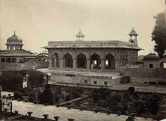 [The Diwan-i-Khas in the Fort, Agra].