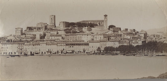 [Cannes panoramas]..