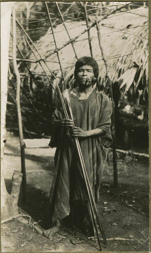 [Guajiros tribesman, Putumayo, Colombia].