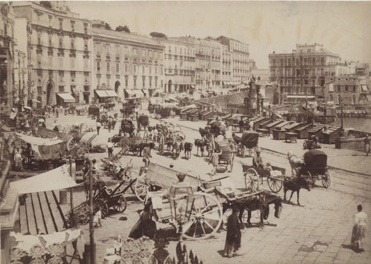 Napoli: via santa Lucia.