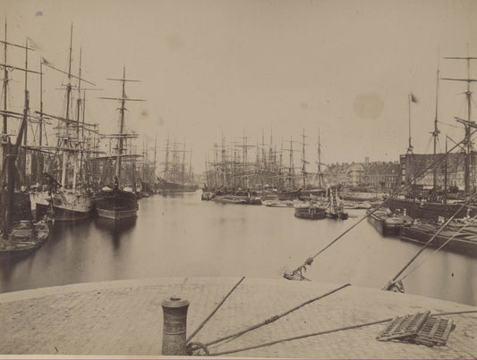 Dunkerque, bassin du commerce.