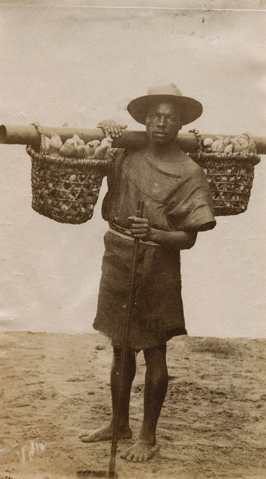 [African trader].