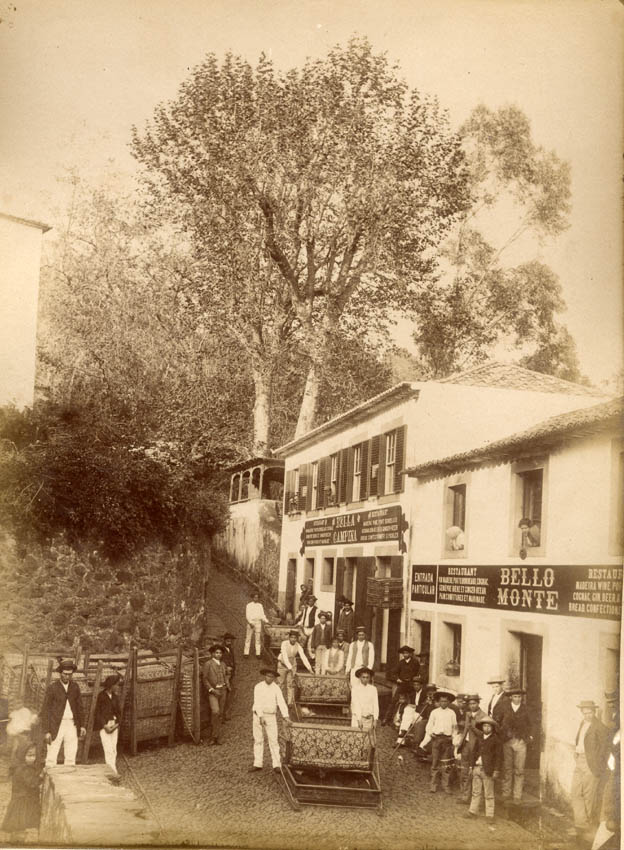 [Street scene, Maderia].