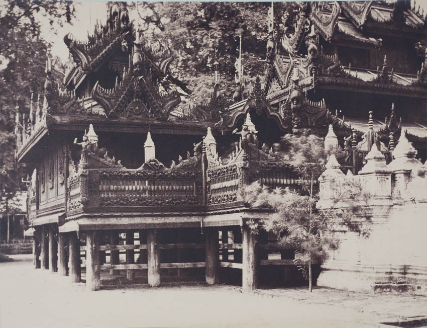 Amerapoora, corner of Mygabboodee-tee Kyoung.
