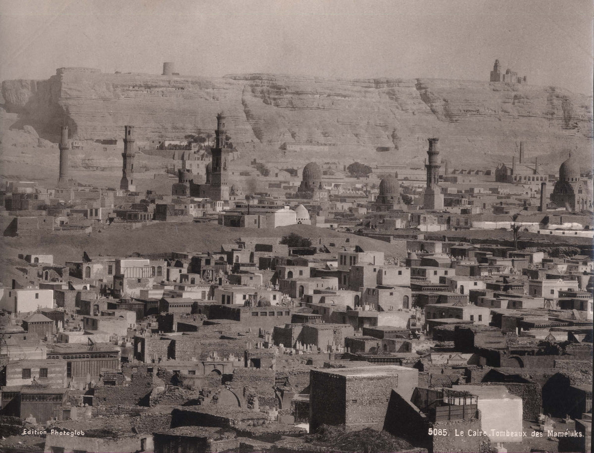 Le Caire, Tombeaux des Mameluks. [Cairo, Tombs of the Mameluks].
