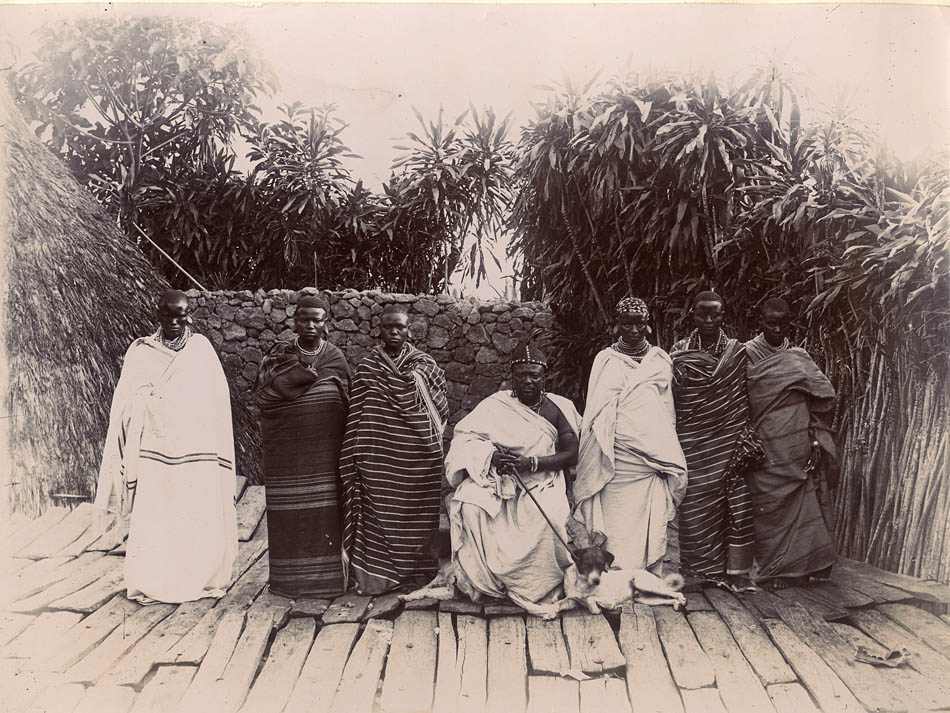 Nachago Sultan and his six wives.