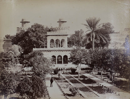 Allahabad, tea plantations in Assam, various images showing architectural details from temples and mausoleums, views on the Ganges, bazaar scenes in Madras