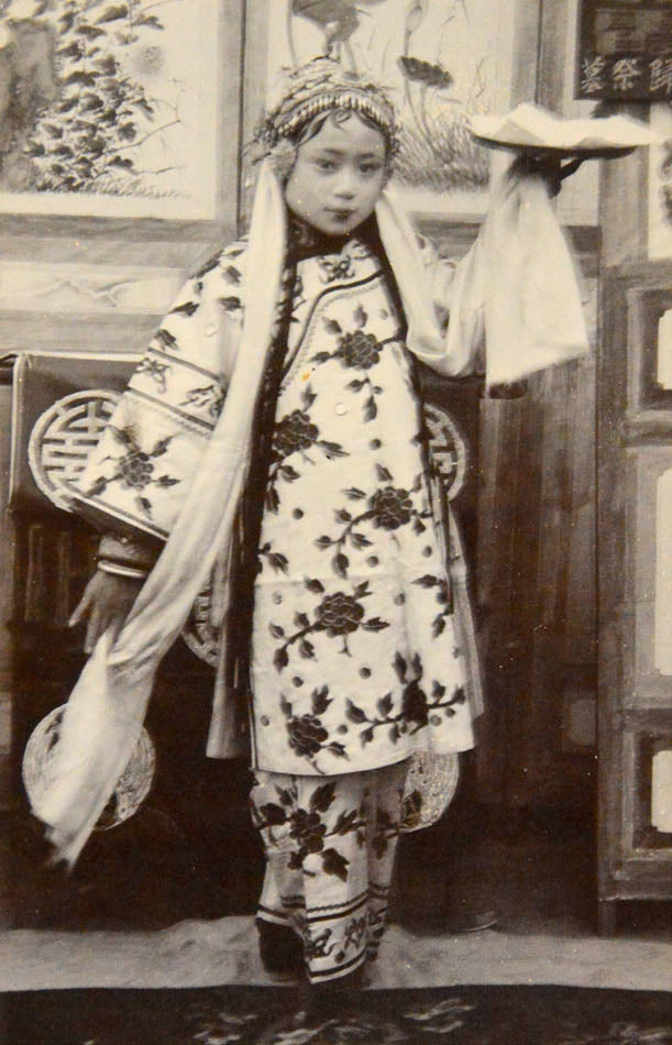 A collection of photographs recording German presence in China and Japan in the years 1908 – 1914. <br />