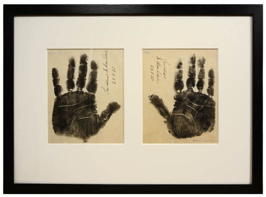 PERURA, C. Shanghai and the Bund. 1930